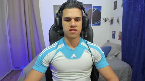 Jacob online show from February 6, 2:33 am