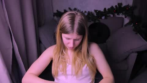 Kira online show from December 12, 12:38 am