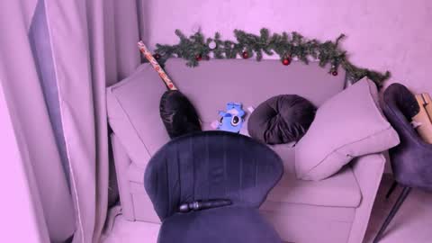 Kira online show from December 25, 9:54 pm