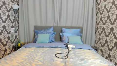 Kira online show from September 26, 3:49 pm