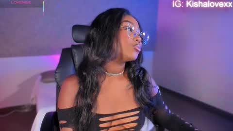 kishalove_ online show from October 9, 10:35 am