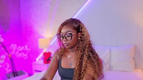 kishalove_ online show from May 26, 10:33 am