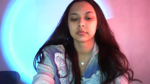 Snapshot of kiss_ameliaa chatting on February 20, 7:45 am kiss_ameliaa online show from February 20, 7:45 am