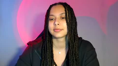 Snapshot of kiss_ameliaa chatting on March 7, 7:52 am kiss_ameliaa online show from March 7, 7:52 am