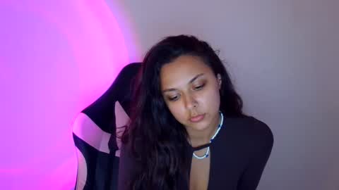 Snapshot of kiss_ameliaa chatting on September 26, 9:46 am kiss_ameliaa online show from September 26, 9:46 am