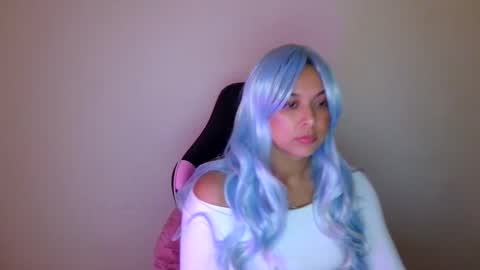 Snapshot of kiss_ameliaa chatting on November 17, 11:16 am kiss_ameliaa online show from November 17, 11:16 am