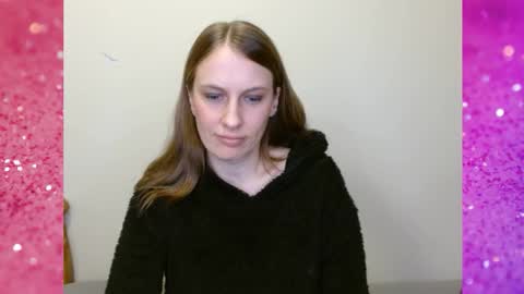 Snapshot of kissallie chatting on December 1, 4:01 pm Allie online show from December 1, 4:01 pm