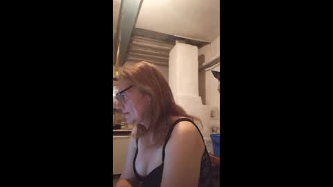 kissandvibe online show from September 23, 7:06 pm