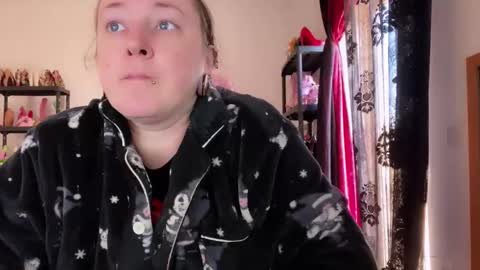 kissica online show from January 12, 12:10 pm