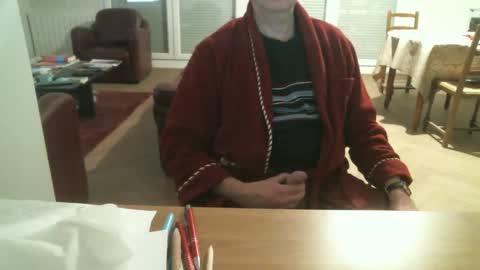 Snapshot of kisslog1 chatting on December 1, 5:24 pm kisslog1 online show from December 1, 5:24 pm