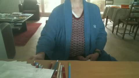 Snapshot of kisslog1 chatting on October 4, 7:39 am kisslog1 online show from October 4, 7:39 am