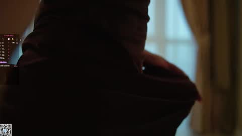 Snapshot of kissofflame chatting on October 25, 8:00 am Jane online show from October 25, 8:00 am