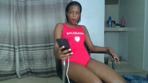 kisssmiles online show from September 29, 6:57 pm