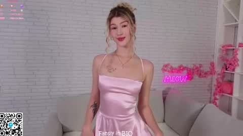 Tessa online show from November 20, 12:49 pm