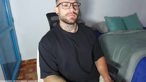 kite__ online show from January 3, 11:23 pm