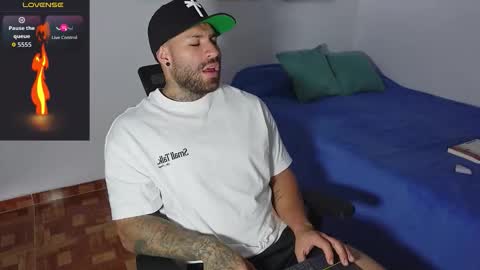 kite__ online show from September 20, 3:46 pm