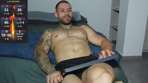 kite__ online show from October 15, 10:10 pm