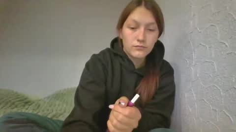 kiti_kitiss online show from October 20, 12:05 pm