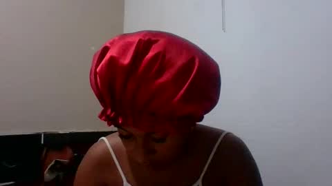 kitra_new online show from November 1, 5:53 am