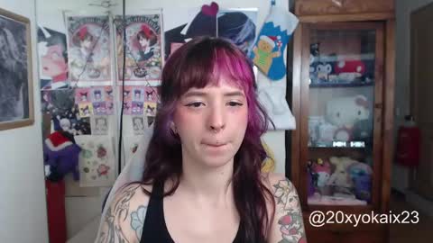 Snapshot of kitsunearineko chatting on December 4, 8:40 pm Ari Keimiwrights online show from December 4, 8:40 pm