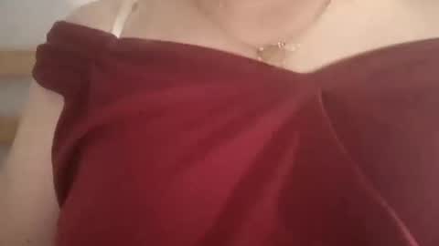 kitsuneniki online show from March 25, 6:03 pm