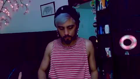 Snapshot of kitsuneshadow22 chatting on September 12, 10:21 pm Alejandro online show from September 12, 10:21 pm