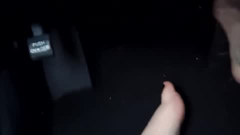 Kitten and rebellious online show from February 22, 12:05 am