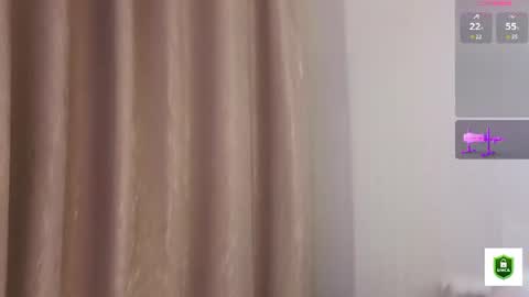 Snapshot of kitten_mr chatting on July 13, 8:00 pm kitten online show from July 13, 8:00 pm
