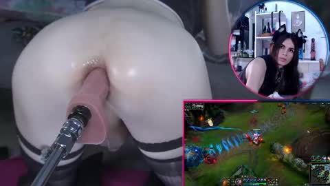 Snapshot of kittendark chatting on February 24, 1:25 am Gothic Kitten online show from February 24, 1:25 am