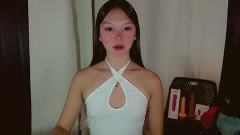 KITTY online show from January 8, 9:39 pm