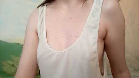 Snapshot of kittie_creme chatting on July 1, 9:22 am Kittie Creme online show from July 1, 9:22 am