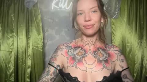 kittjones33 online show from May 9, 11:15 am