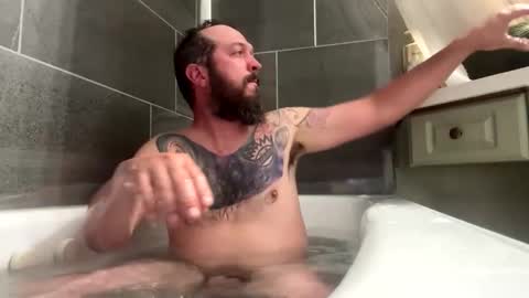 kittmatt31 online show from June 3, 1:19 am