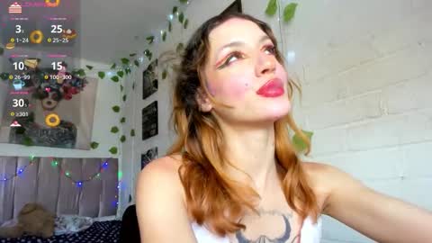  KITTY online show from December 18, 8:59 pm