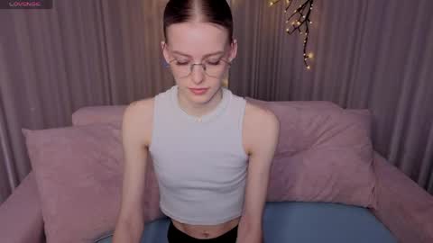 Kitty online show from May 5, 1:02 am