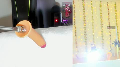 Kitty online show from April 17, 10:07 am