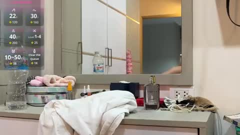 AmelleJace online show from May 7, 1:27 pm