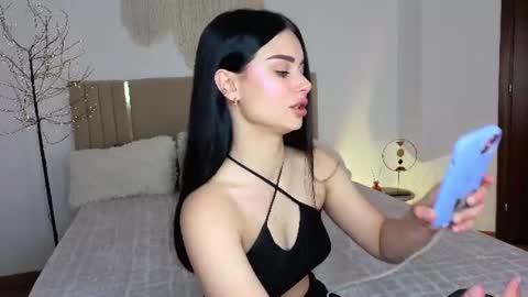 Snapshot of kitty_cut1ee_ chatting on June 12, 7:40 am kitty_cut1ee_ online show from June 12, 7:40 am