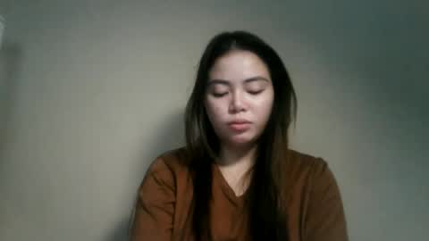 Snapshot of kitty_fussy chatting on June 11, 2:11 am kitty_fussy online show from June 11, 2:11 am