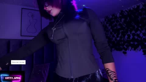 Camila online show from December 20, 1:02 am