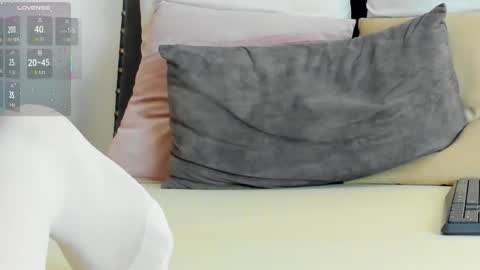 Katy online show from October 26, 3:45 am