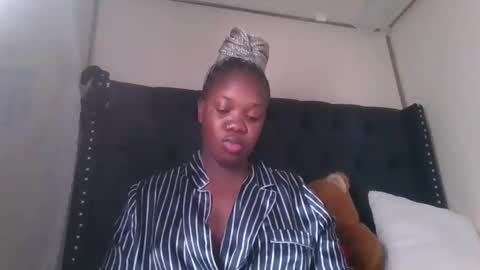 kitty_kerry online show from November 8, 10:30 pm