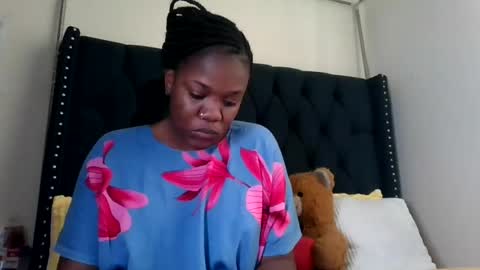 kitty_kerry online show from June 27, 12:55 pm