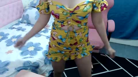 Kate online show from April 8, 5:51 am