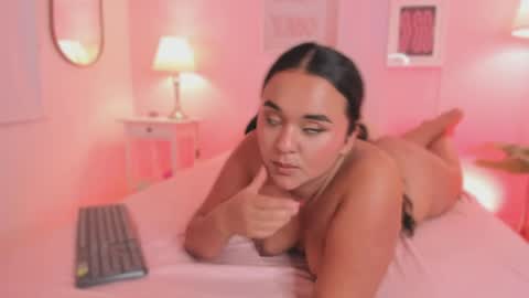 kitty_lulu_ online show from May 15, 4:30 am