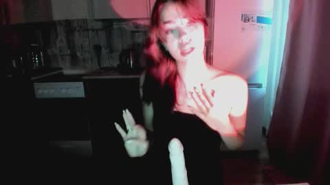 Snapshot of kitty_mila18 chatting on October 1, 11:38 am kitty mila online show from October 1, 11:38 am