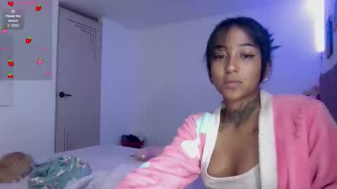 Snapshot of kitty_moon2 chatting on March 20, 7:02 am Kitty online show from March 20, 7:02 am