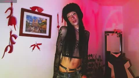 kitty_vaal online show from March 2, 10:56 am