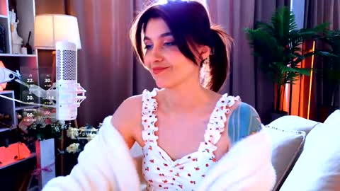 Snapshot of kittybay_ chatting on February 18, 7:26 am KittyBay online show from February 18, 7:26 am