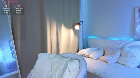 Allison online show from April 9, 6:19 am